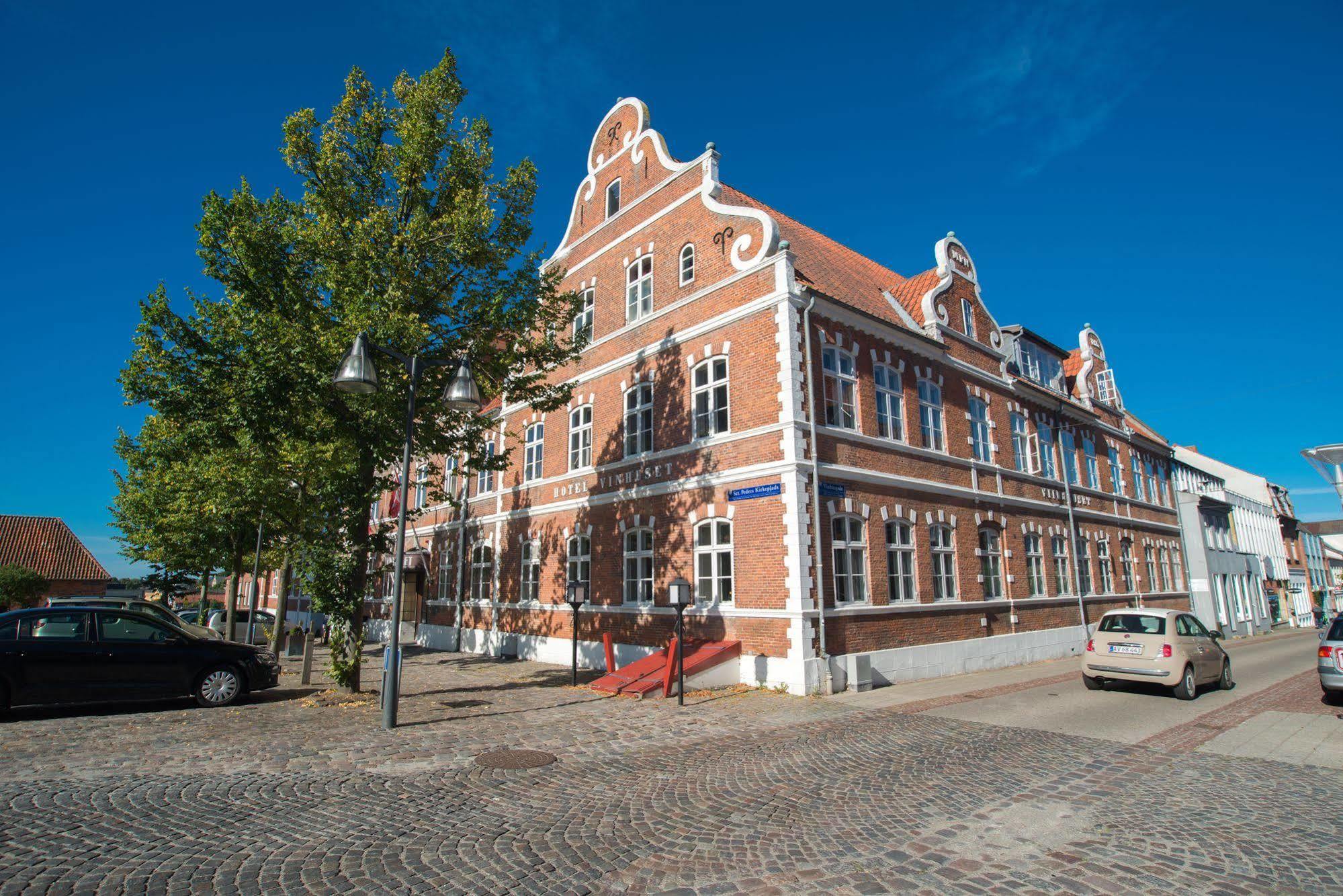 Hotel Vinhuset เนสต์วึด ภายนอก รูปภาพ