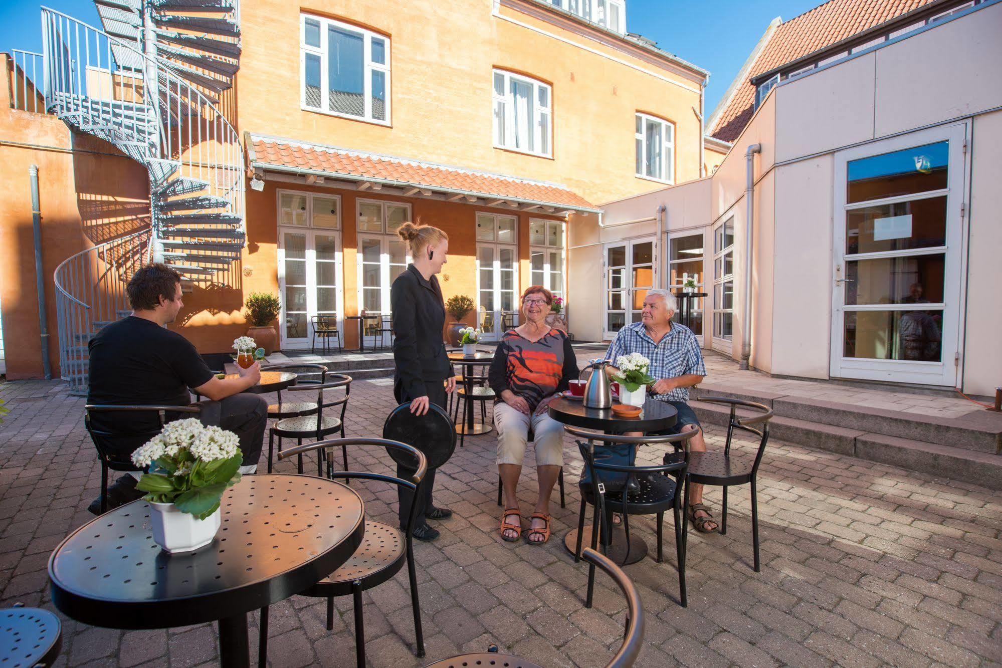 Hotel Vinhuset เนสต์วึด ภายนอก รูปภาพ
